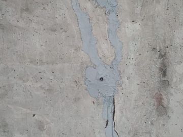 Трещины, инъектированные составом Манопокс 352ЛВ