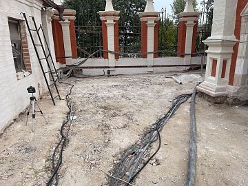 До начала работ по монтажу системы гидроизоляции основание необходимо тщательно подготовить.