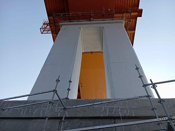 	Ремонт трещин на волнорезе опоры моста ремонтными составами Стармекс