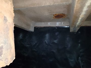 Монтаж вертикальных полос ЭПДМ мембраны Преласти СТ 1.2 мм на планку