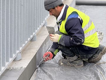 Нанесение Стармекс Сил Флекс шпателем для придания эстетичного вида