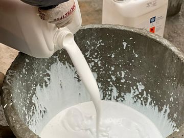 Подготовка компонента Б к замешиванию