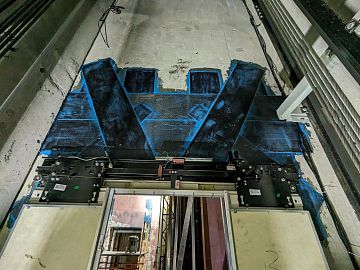 Вид усиленных проемы после монтажа и проверок техническим надзором