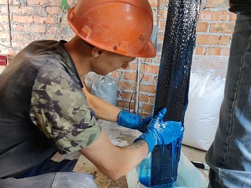 Монтаж холста для устройства анкеров