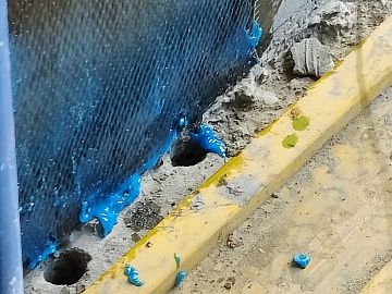 Пропитка анкерных колодцев