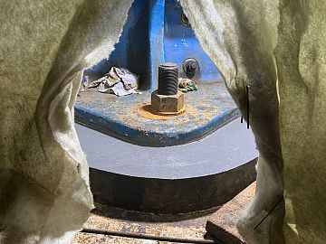 Работы по подливке закончены