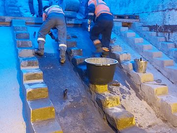 Нанесение гидроизоляции