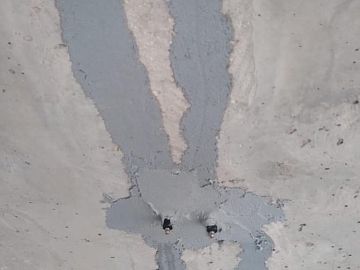 Трещины, инъектированные составом Манопокс 352ЛВ