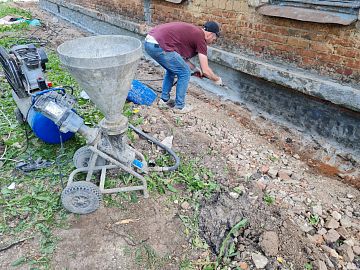 Нанесение гидроизоляционного состава Стармекс Сил