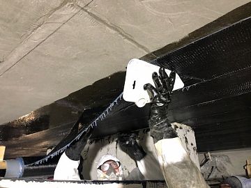 Разглаживание волокна и удаление воздуха