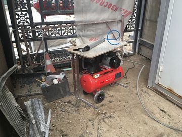 Компрессор для продувки шпуров